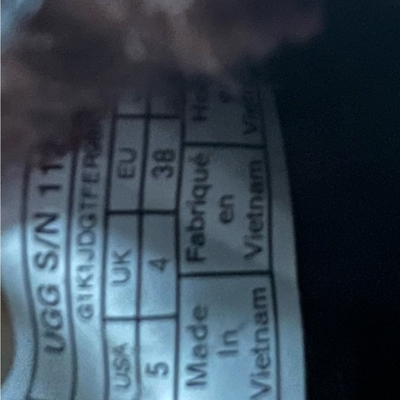 UGG Kids Boots in Dark Brown - Picture 6 of 9